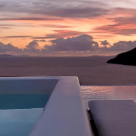 ヴィラ Walk With Pool And Hot Tub By Calypso Sunset *