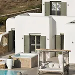 Walk With Pool And Hot Tub By Calypso Sunset Вилла