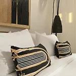 Вилла Walk With Pool And Hot Tub By Calypso Sunset *