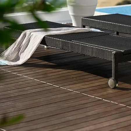 Walk With Pool And Hot Tub By Calypso Sunset Vila *