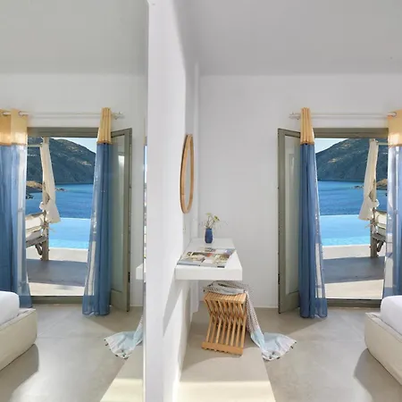 Villa Walk With Pool And Hot Tub By Calypso Sunset Kalo Livadi