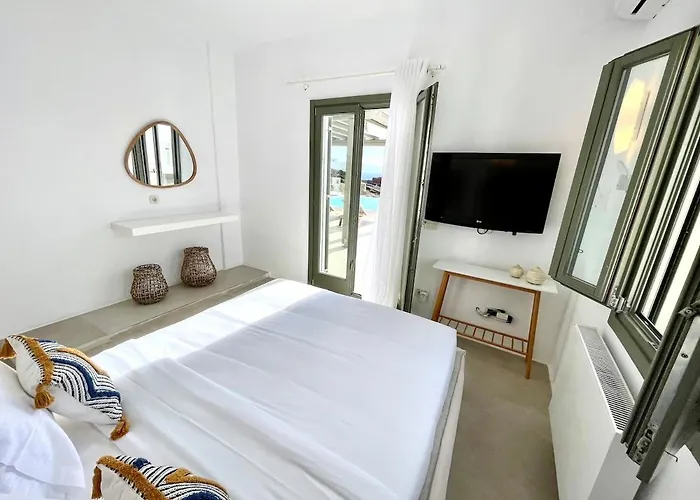 Walk With Pool And Hot Tub By Calypso Sunset Villa *