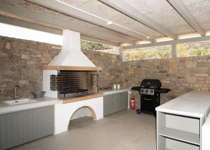 Walk With Pool And Hot Tub By Calypso Sunset Kalo Livadi