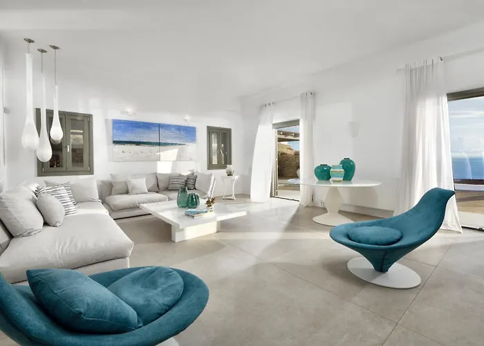 Walk With Pool And Hot Tub By Calypso Sunset Villa