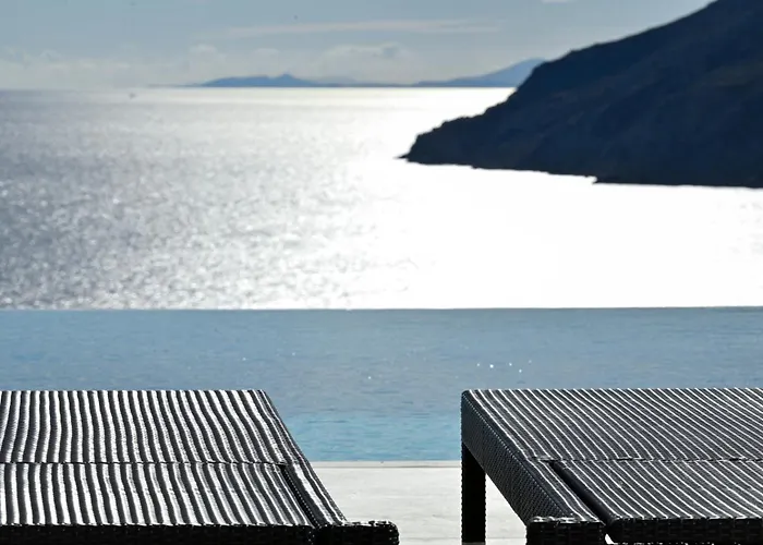 Villa Walk With Pool And Hot Tub By Calypso Sunset Kaló Livádi