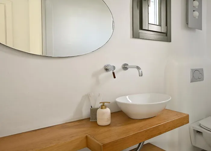 Walk With Pool And Hot Tub By Calypso Sunset Kalo Livadi