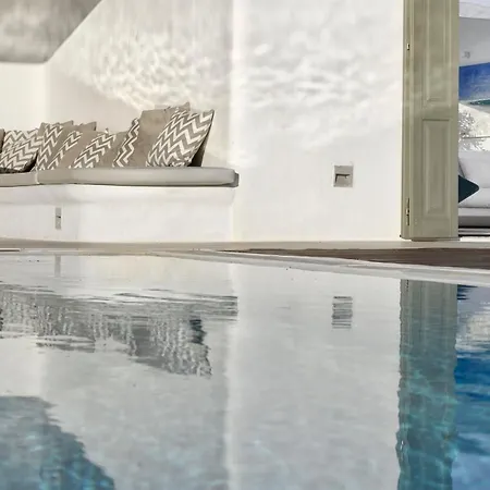 Villa Walk With Pool And Hot Tub By Calypso Sunset