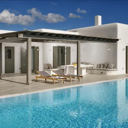 Walk With Pool And Hot Tub By Calypso Sunset Villa Kalo Livadi